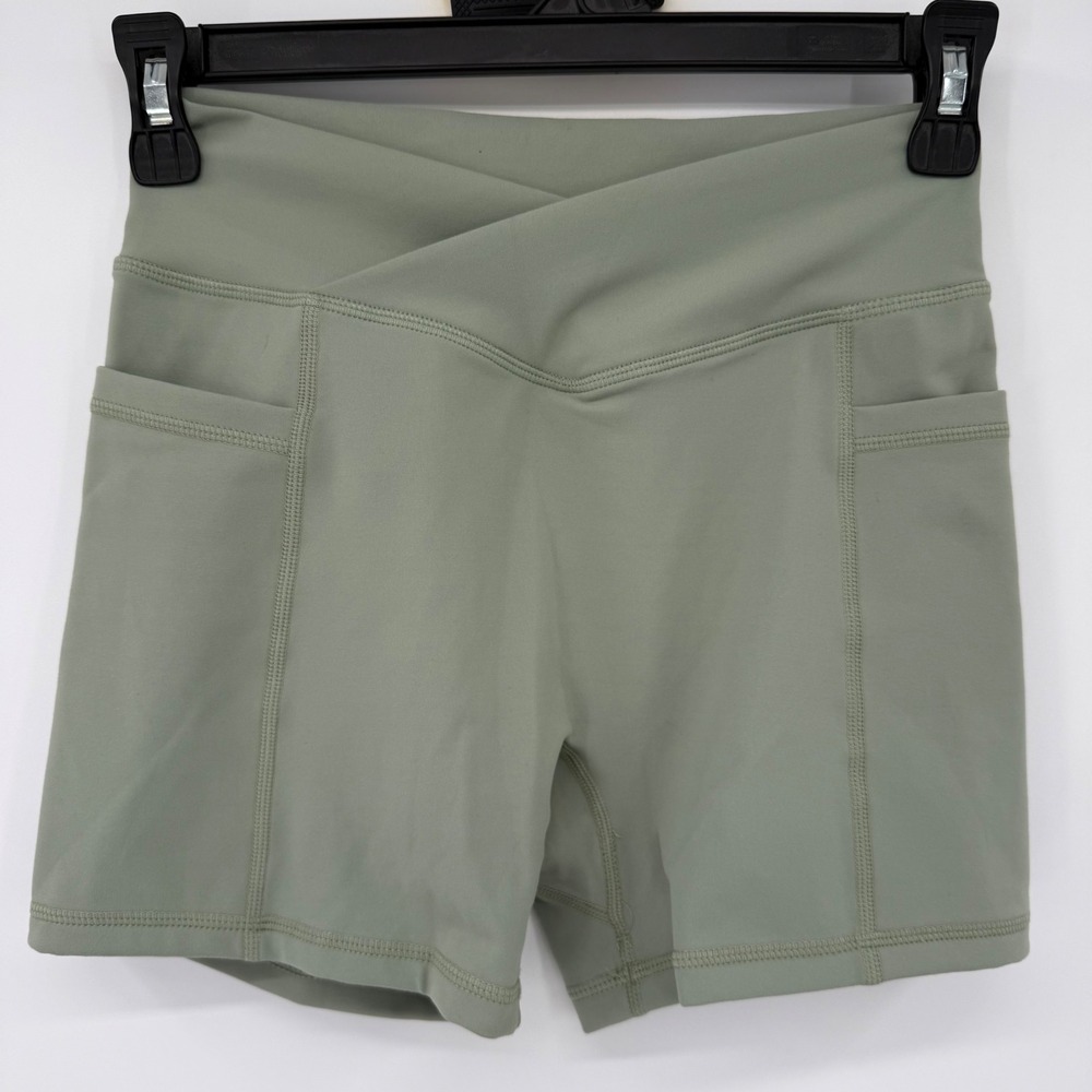 Bo+Tee Athletic Shorts Womens Small Sage Green Crossover V-Front Pockets Gym